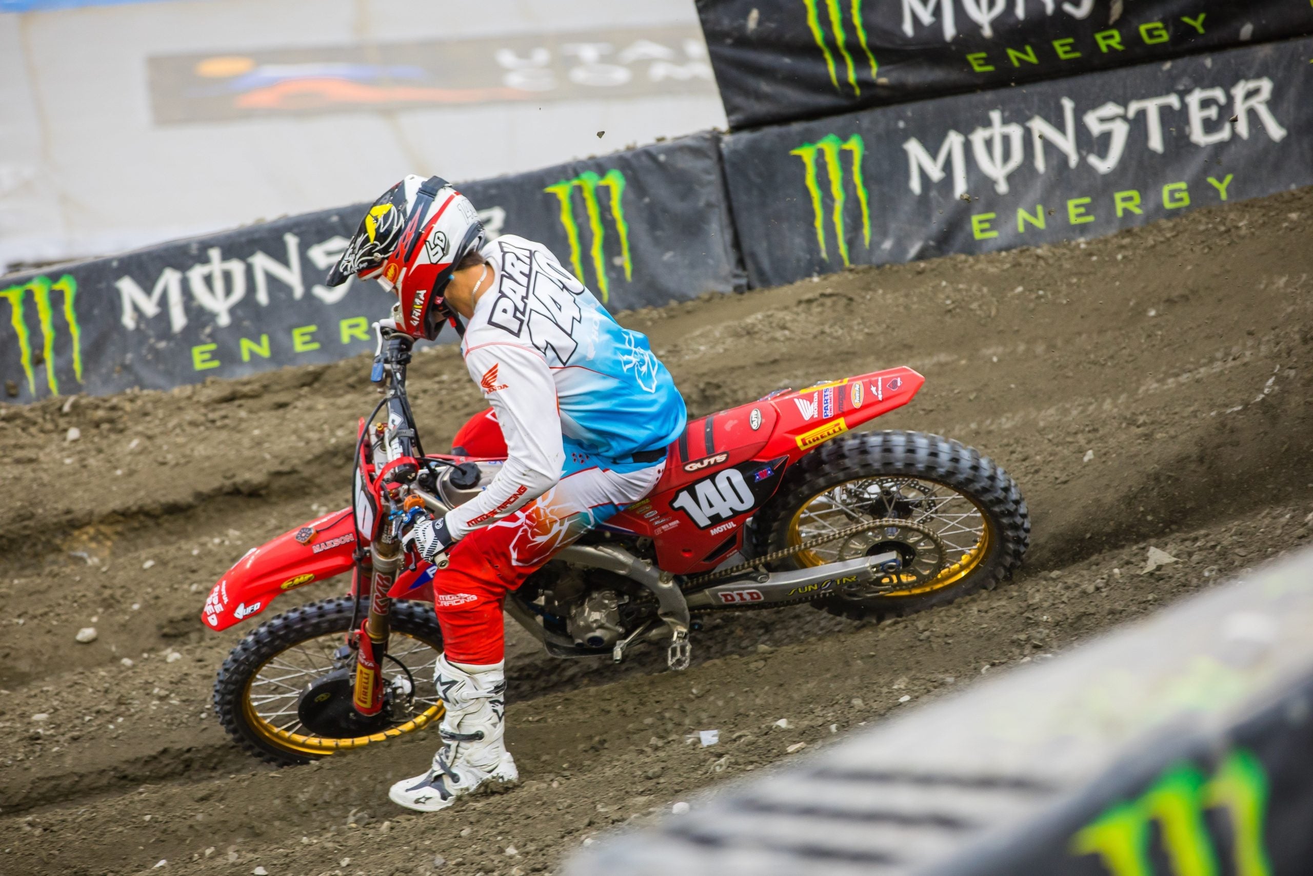 cullin-park-wins-ama-supercross-250-east-rookie-of-the-year-reward-6d